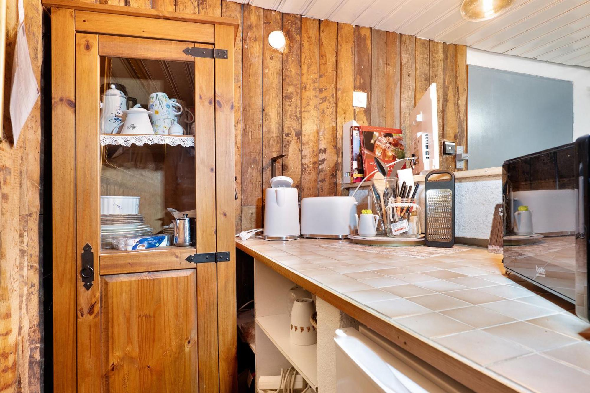 Bed and Breakfast Sleep And Go à Mundelsheim Extérieur photo